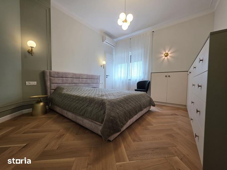 Apartament cu 3 camere în Victoriei