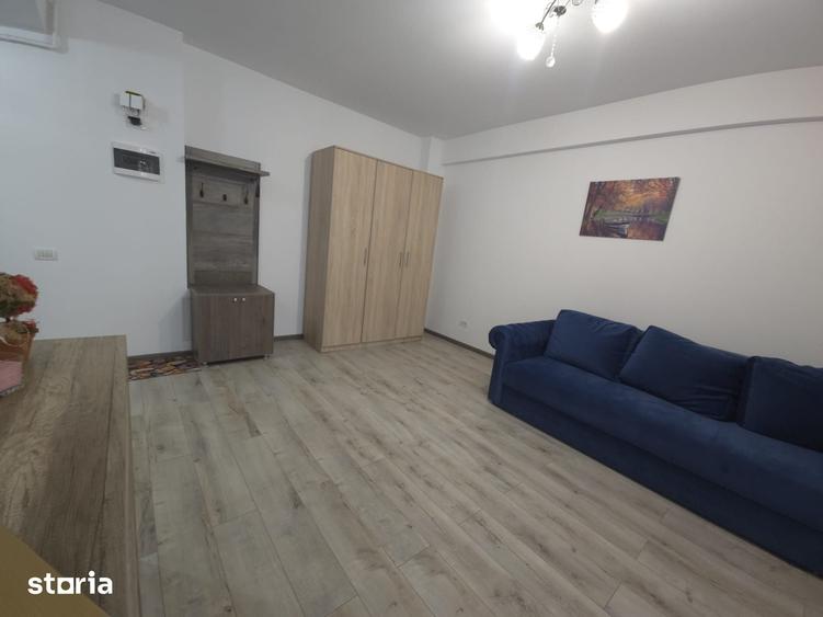 Apartament cu 2 camere decomandat în Roșu