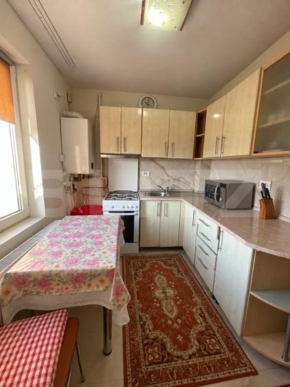 Garsonieră decomandată, mobilată în Centura