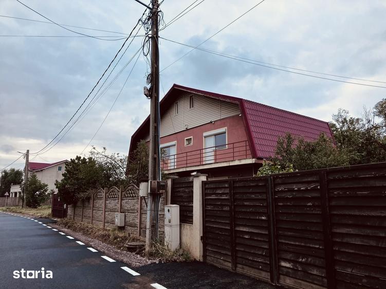 Casă cu 4 camere cu Teren 600 Mp în Domnești
