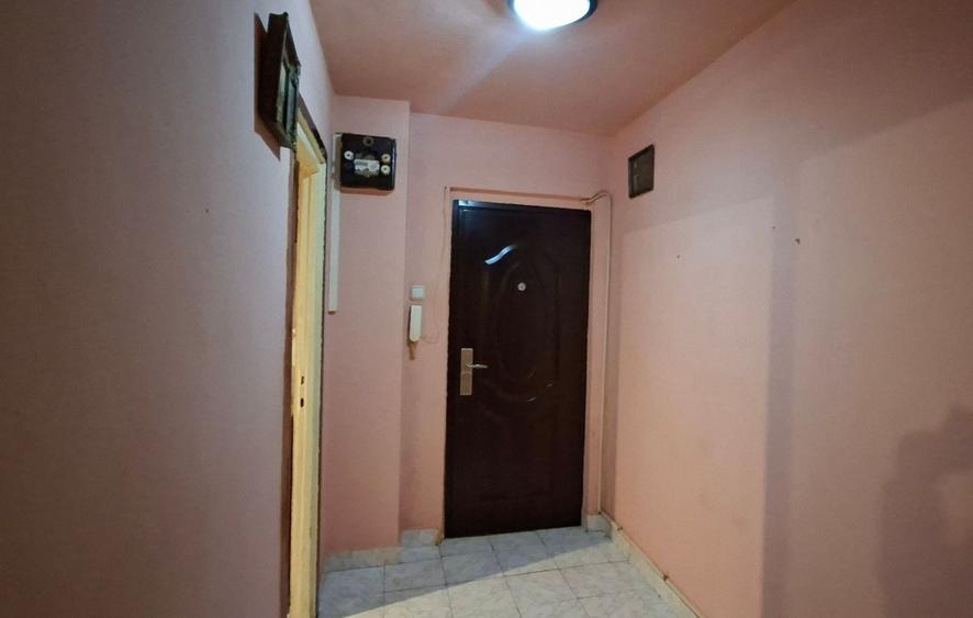 Apartament cu 2 camere semidecomandat în Circumvalațiunii