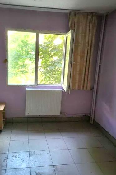 Garsonieră semidecomandată în Drumul Taberei