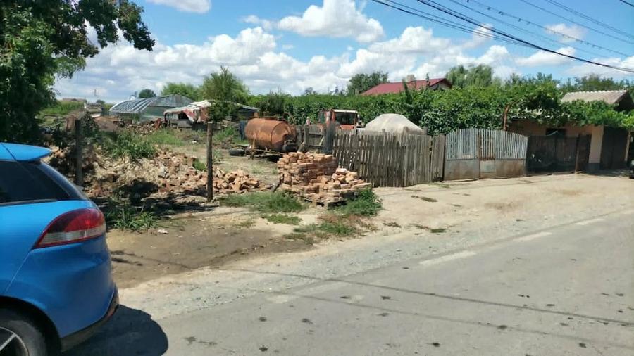 Teren de 3162 mp, în Perieți