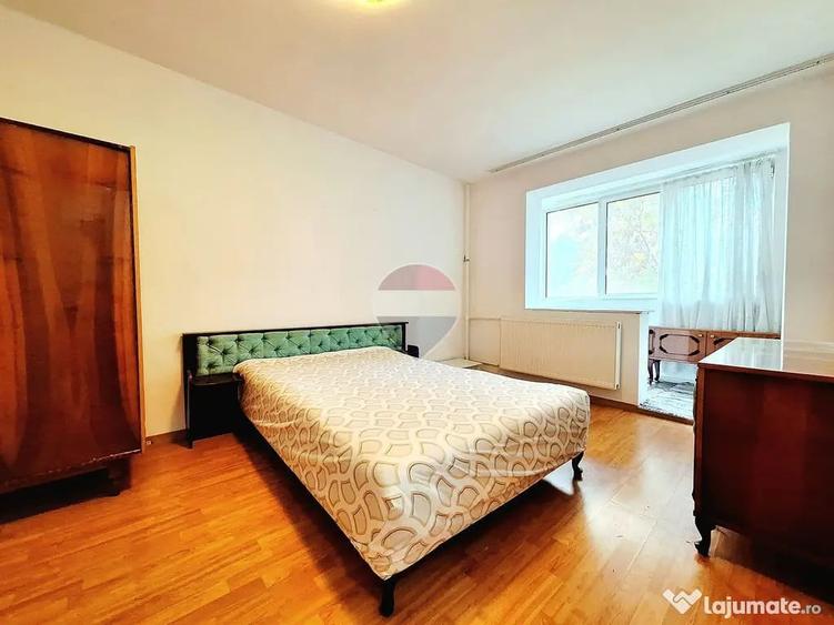 Apartament cu 2 camere decomandat în Berceni
