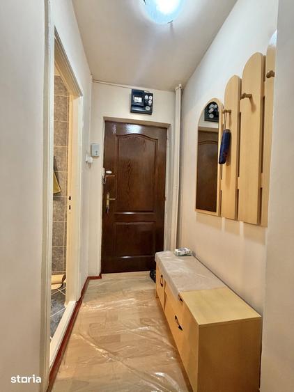 Apartament cu 2 camere nedecomandat, mobilat în Circumvalațiunii