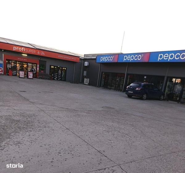 Spațiu comercial, de 1,450 mp, în Central