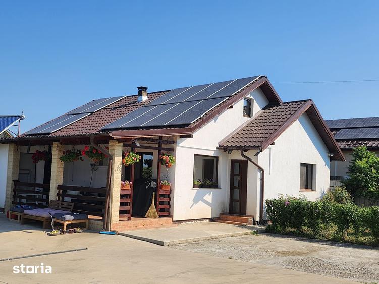 Casă cu 4 camere cu Teren 1000 Mp în Șerbănești