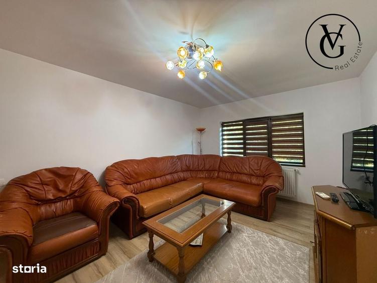 Apartament cu 3 camere decomandat în Faleza Nord