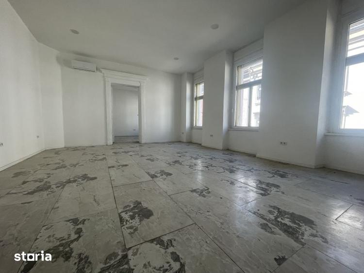 Apartament cu 3 camere în Tipografilor