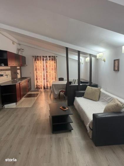 Apartament cu 3 camere, mobilat în Central