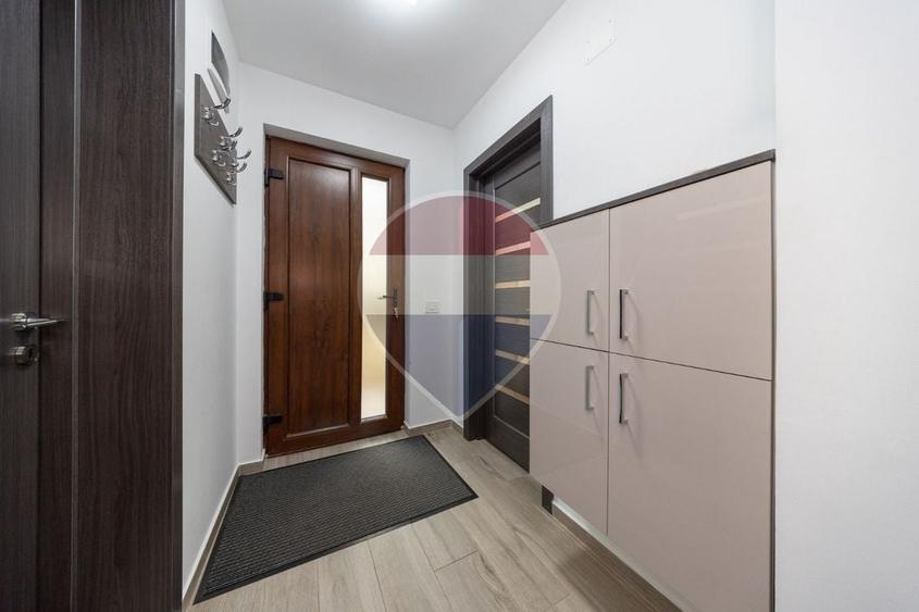 Casă individuala cu gradina si beci- in cartierul Izvor - 21