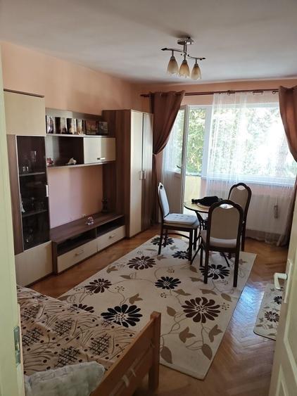 Casă cu 2 camere în Semicentral