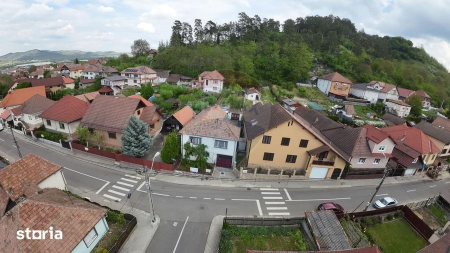 Casa cu panorama superba asupra ora?uluiMedia?, str. Ulmului nr. 13A - 4