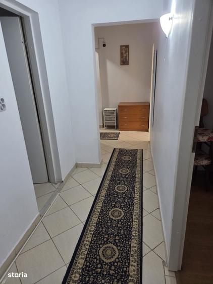 Tomis Nord-Calinescu, 2 camere decomandate, balcon, beci, liber, neg. - 9