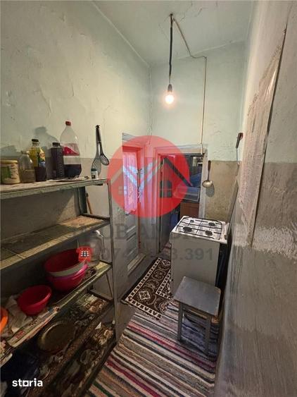 Casă cu 3 camere decomandat cu Teren 355 Mp în Central