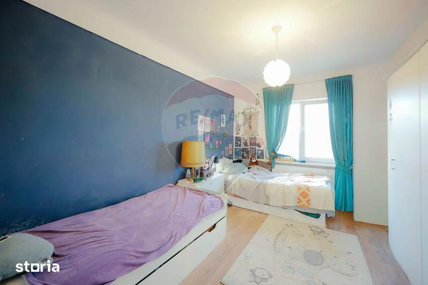 Apartament cu 2 camere decomandat, mobilat în Central