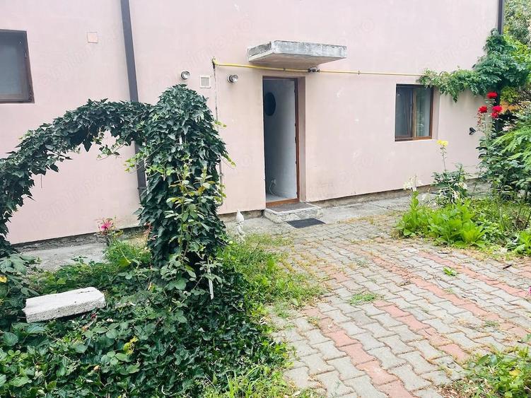 Casă cu 1 camere cu Teren 600 Mp în Brestei