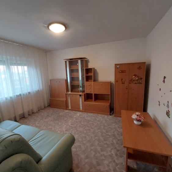 Apartament cu 2 camere decomandat în Dorobanți