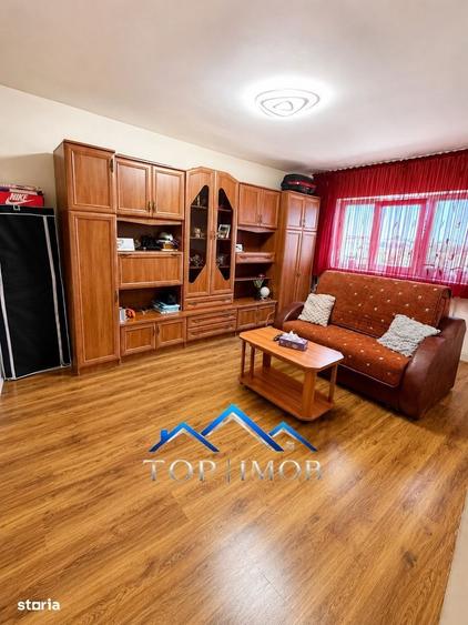 2 DECOMANDATE cu centrala, bucatarie mare, zona Nord - 1