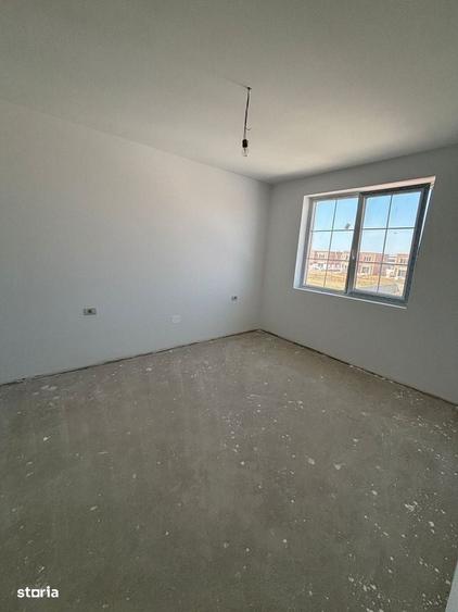 Apartament cu 4 camere în Moșnița Nouă