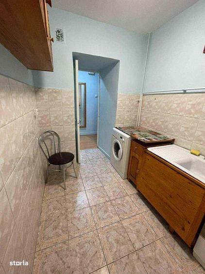 Apartament cu 2 camere semidecomandat în Letea Veche