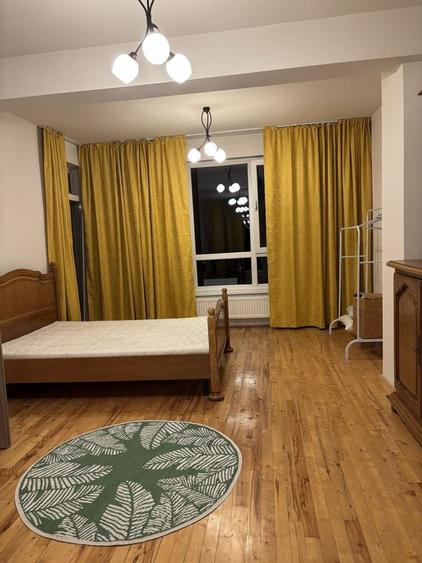 Casă cu 4 camere în Florești