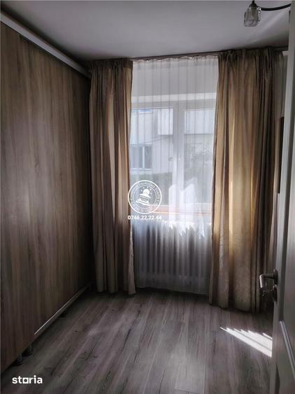 Apartament cu 2 camere nedecomandat în Podu Roș