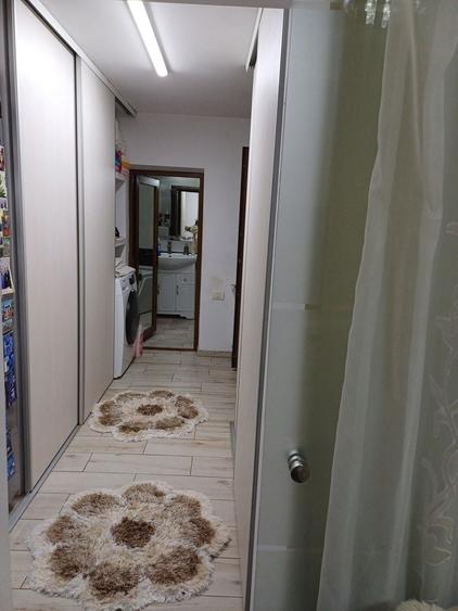 Casă individuală cu 3 camere cu Canalizare în Anda