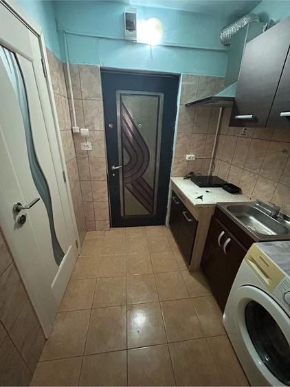 Garsonieră decomandată în Exterior Vest