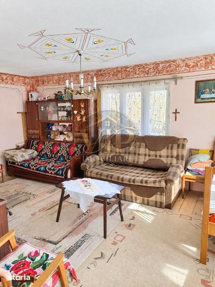 Casă cu 4 camere cu Teren 1130 Mp în Ciugud
