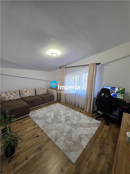 Apartament cu 2 camere decomandat în Voinești