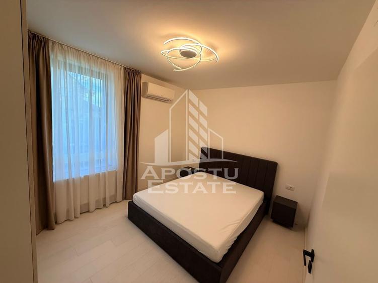 Apartament cu 2 camere nedecomandat, mobilat în Dumbrăvița