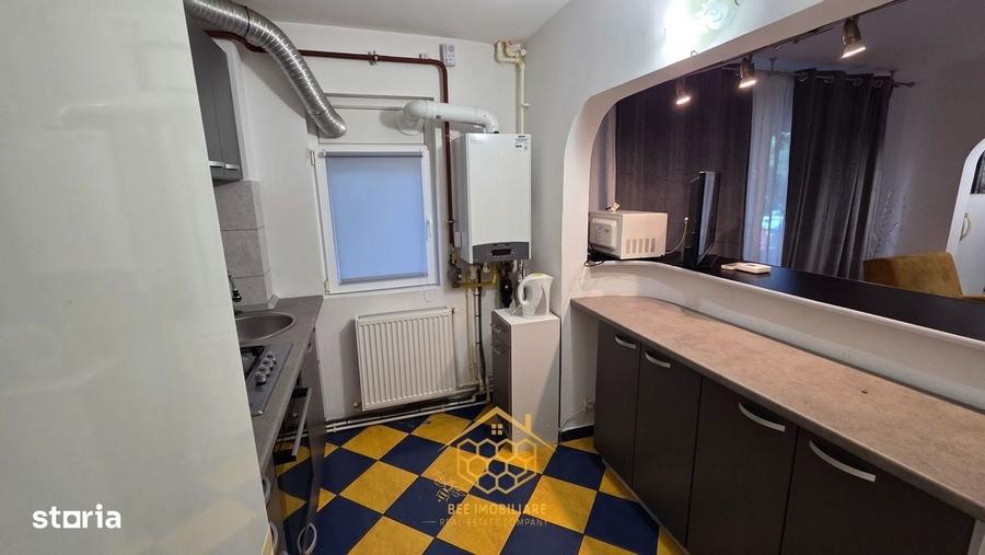 Apartament 2 camere la parter - in cartierul Rovine - 1