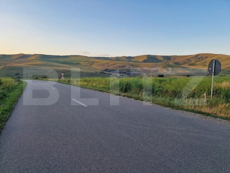 Teren de 4833 mp, în Cojocna