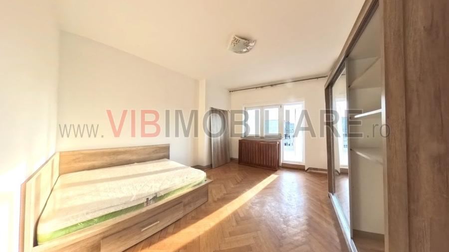 Apartament cu 2 camere decomandat în Romană