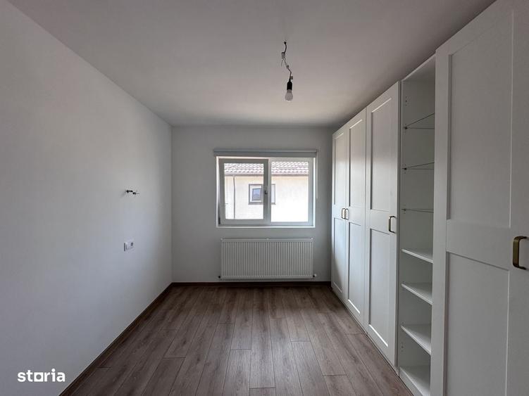 Casă cu 4 camere în Ulmi