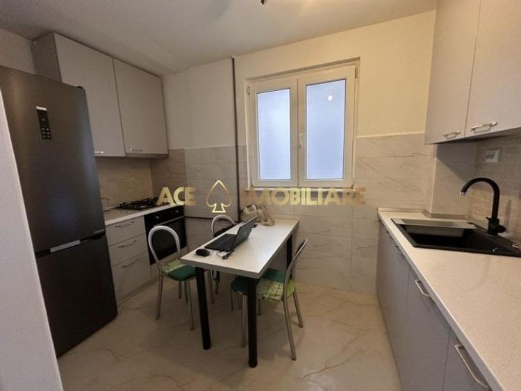 Apartament cu 2 camere semidecomandat, mobilat în Iancului
