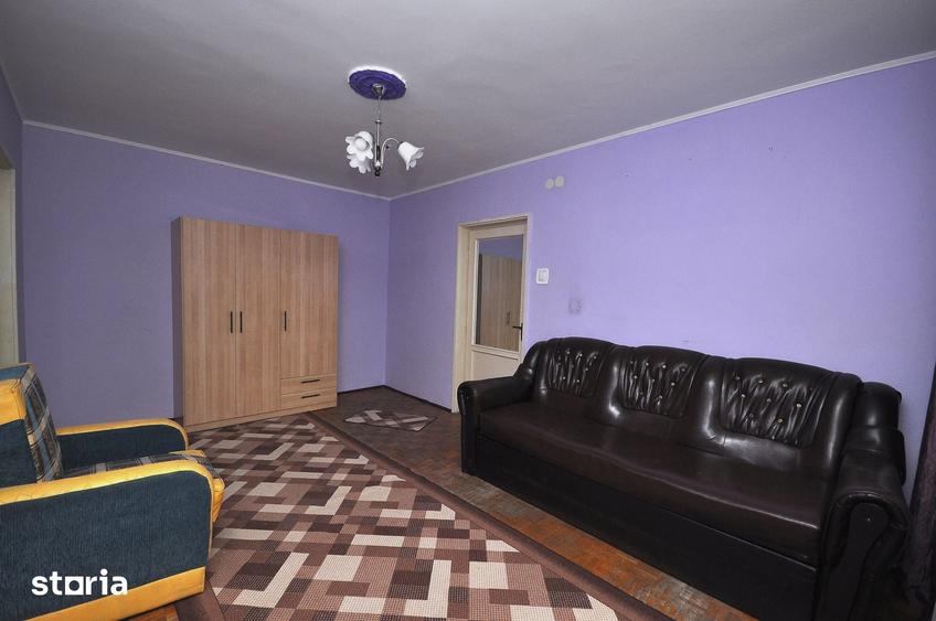 Apartament cu 2 camere semidecomandat în Crângași