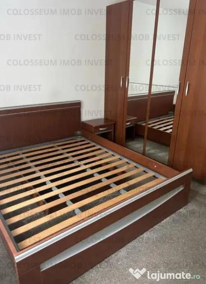 Apartament cu 3 camere decomandat în Astra