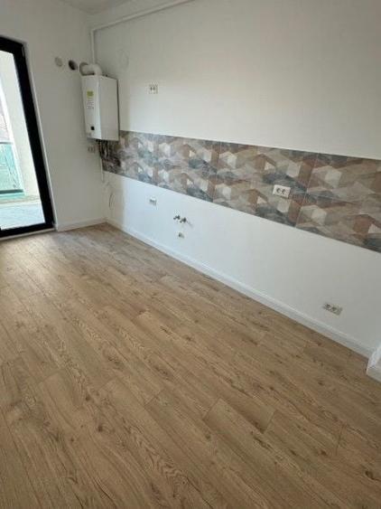 Apartament cu 3 camere decomandat în Tătărași