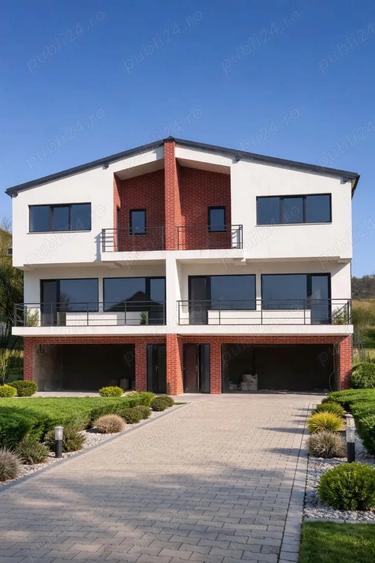 Casă cu 4 camere cu Teren 250 Mp în Central
