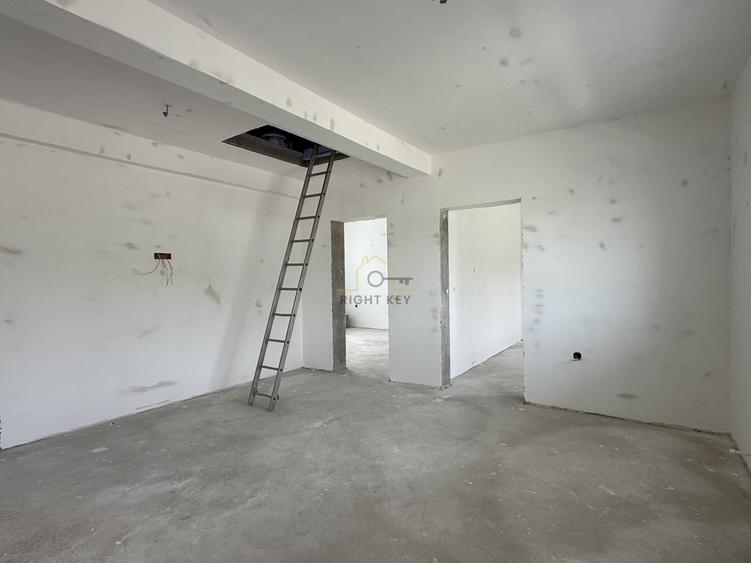 Casă individuală cu 4 camere cu Teren 340 Mp în Joița