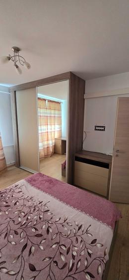 Apartament cu 2 camere decomandat în Drumul Taberei