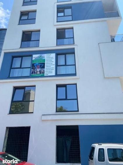 Spațiu comercial, de 300 mp, în Andronache