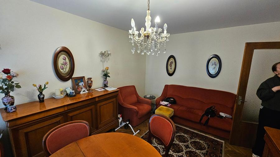 Apartament cu 3 camere decomandat în Drumul Taberei