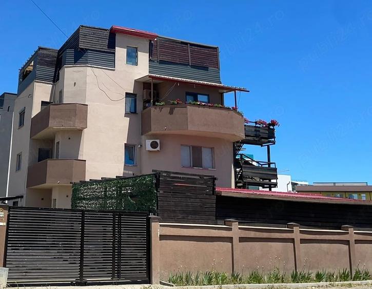 Casă cu 7 camere cu Teren 300 Mp în Nord