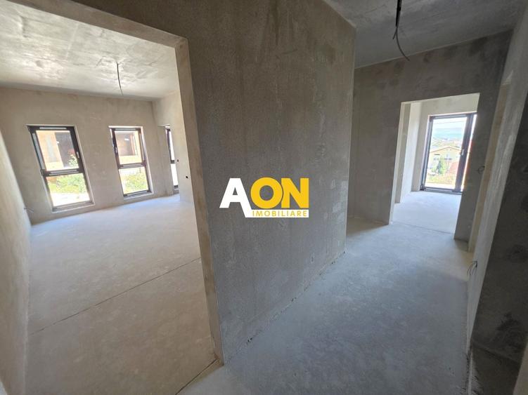 Duplex cu 4 camere cu Canalizare în Cetate
