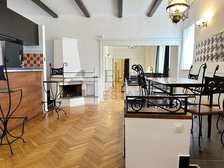 Apartament cu 4 camere decomandat în Ultracentral