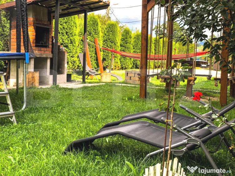 Casă cu 3 camere cu Teren 435 Mp în Bran