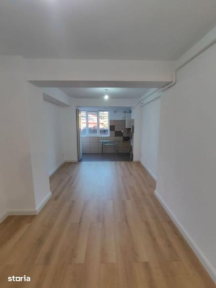 Apartament cu 3 camere decomandat în Tătărași